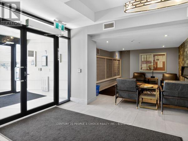 610 Farmstead Dr in Milton, ON - Building Photo - Building Photo