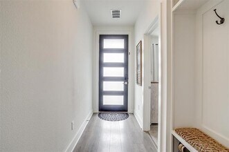 2806 Addison Park Ln in Fort Worth, TX - Building Photo - Building Photo