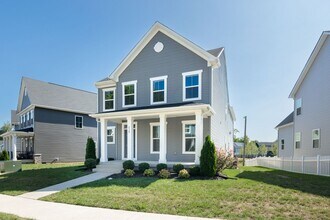 6529 Vischer Rd in Richmond, VA - Foto de edificio - Building Photo