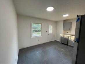 20 Chase St in Kilmarnock, VA - Building Photo - Building Photo