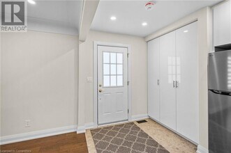 723 Hager Ave in Burlington, ON - Building Photo - Building Photo