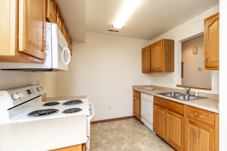 Boulder Ridge Apartments and Townhomes in Pleasant Hill, IA - Foto de edificio - Interior Photo