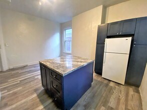 5814 Wellesley Ave in Pittsburgh, PA - Building Photo - Building Photo