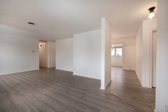 426 Main St in Ridgefield, CT - Building Photo - Building Photo