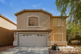 42028 W Sunland Dr in Maricopa, AZ - Building Photo