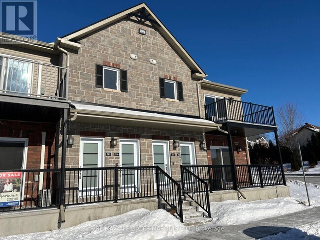 229 Water St E in Cornwall, ON - Building Photo - Building Photo