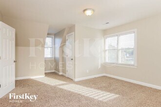 4993 Heritage Woods Dr in Greensboro, NC - Building Photo - Building Photo