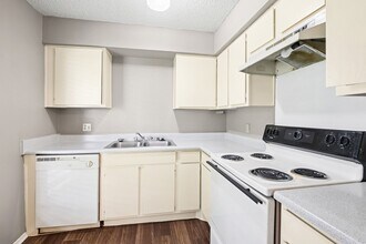 Heritage Square in Waco, TX - Foto de edificio - Building Photo