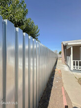 44630 Date in Lancaster, CA - Building Photo - Building Photo
