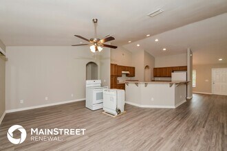 1876 N San Mateo Dr in North Port, FL - Building Photo - Building Photo