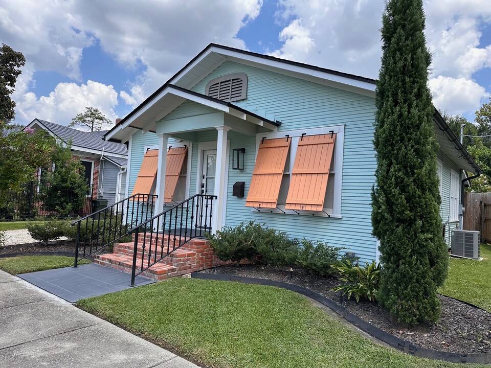 711 Ford St in Lake Charles, LA - Foto de edificio