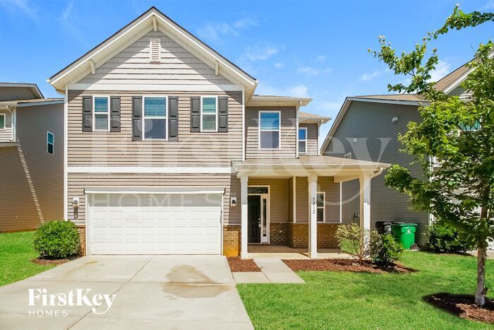 9212 Evans Creek Ct in Charlotte, NC - Building Photo