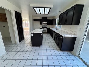 8525 Crystal Ridge Way in Antelope, CA - Building Photo - Building Photo