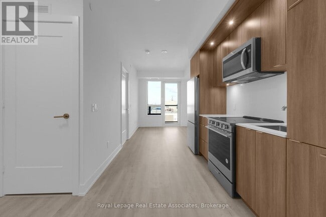 property at 60 Central Park Roadway