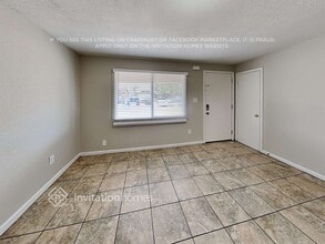 4102 N 71st Ln in Phoenix, AZ - Building Photo - Building Photo