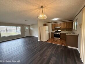 1490 Van Buren Ave SE in Palm Bay, FL - Building Photo - Building Photo