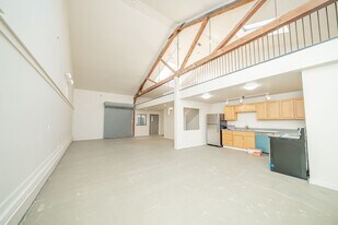 1617 32nd St in Oakland, CA - Building Photo