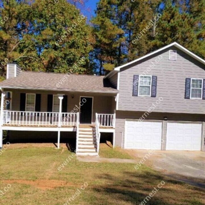 229 Hampton Dr Photo