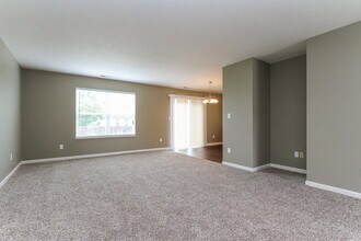 2178 Rossington Ln in Indianapolis, IN - Building Photo - Building Photo