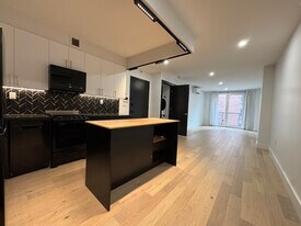 154 Lenox Rd in Brooklyn, NY - Building Photo