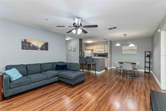 7428 Vista Way in Bradenton, FL - Building Photo - Building Photo