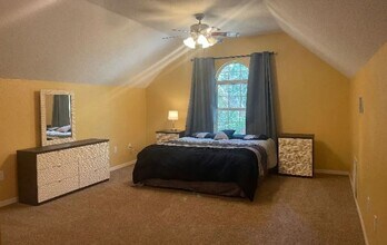 18816 Cimbora Dr in Spring Hill, FL - Building Photo - Building Photo