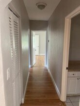 8000 NE 8th Ct in Miami, FL - Building Photo - Building Photo