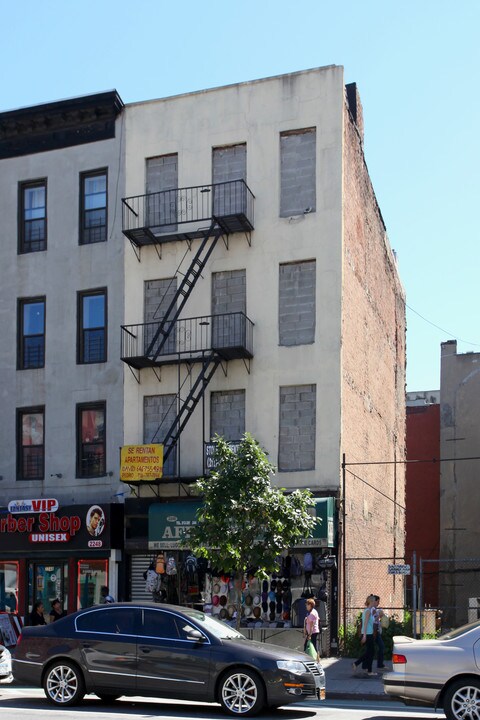 2246 Second Ave in New York, NY - Foto de edificio
