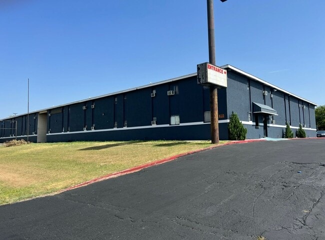 property at 1601 E Central Texas Expy