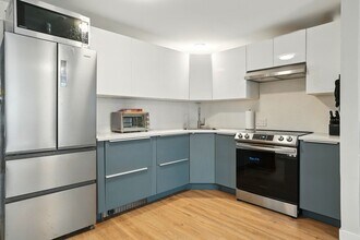 80 E Brookline St in Boston, MA - Building Photo - Building Photo