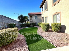 3545 Cactus Shadow St in Las Vegas, NV - Building Photo - Building Photo