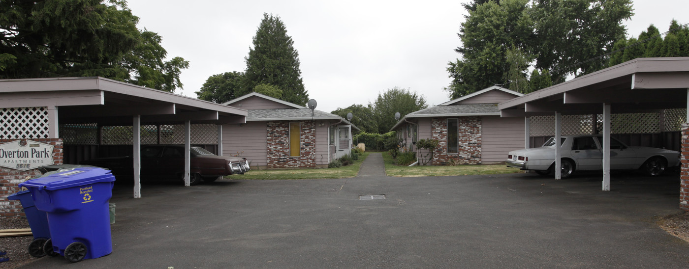 Overton Park Apartments in Portland, OR - Building Photo