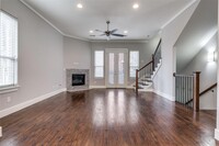 4323 Dickason Ave, Unit 9873-104 in Dallas, TX - Building Photo - Building Photo