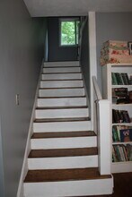 1215 Stonebrook Rd in Charleston, WV - Building Photo - Building Photo