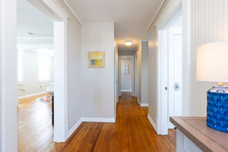 516 Norfolk Ave in Virginia Beach, VA - Building Photo - Building Photo