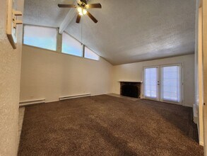 677 E Clarion Dr in Pueblo West, CO - Building Photo - Building Photo