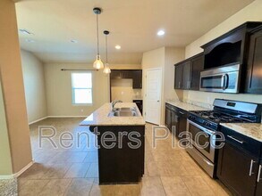 3915 W 104th Pl S in Jenks, OK - Building Photo - Building Photo