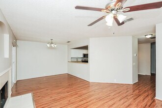 8564 Charleston Ave in Fort Worth, TX - Building Photo - Building Photo