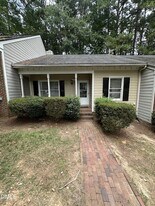 103 Danforth Dr in Cary, NC - Building Photo