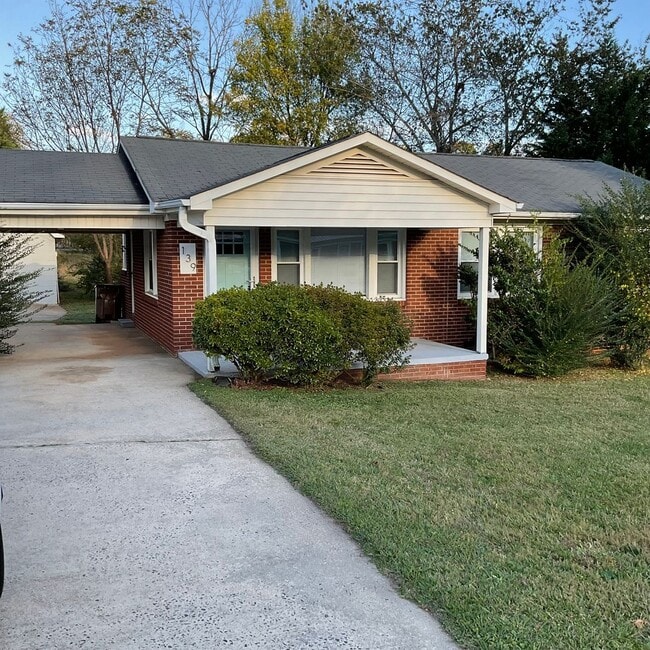 property at 139 Openview Dr