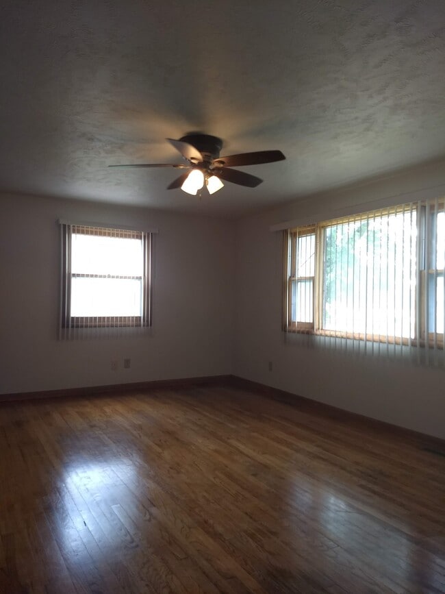 property at 608 Spruce Ave