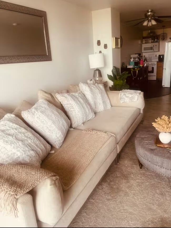 3000 Farnam St, Unit 5A in Omaha, NE - Foto de edificio - Building Photo