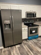 2041 Detroit Ave NW in Atlanta, GA - Building Photo - Building Photo