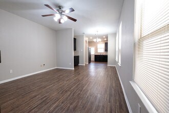 17039 Amarose Dr in Houston, TX - Building Photo - Building Photo