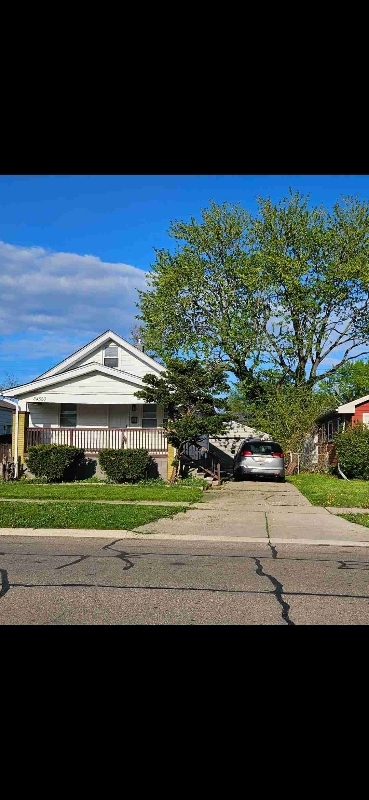property at 24520 Schroeder Ave