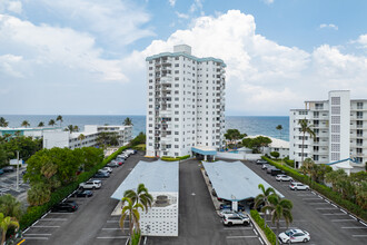 Leisure Towers in Pompano Beach, FL - Building Photo - Building Photo