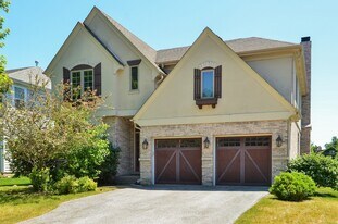 123 Maple Ave in Wilmette, IL - Building Photo