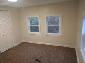 203 Old Pittsburgh Rd in Uniontown, PA - Building Photo - Building Photo