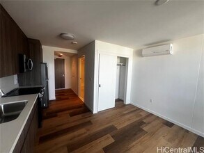 1515 Liona St in Honolulu, HI - Building Photo - Building Photo