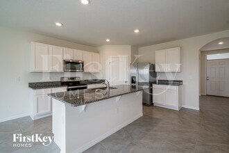 2720 Grandbury Grove Rd in Lakeland, FL - Building Photo - Building Photo